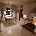 Värdshus Majatalo Varis